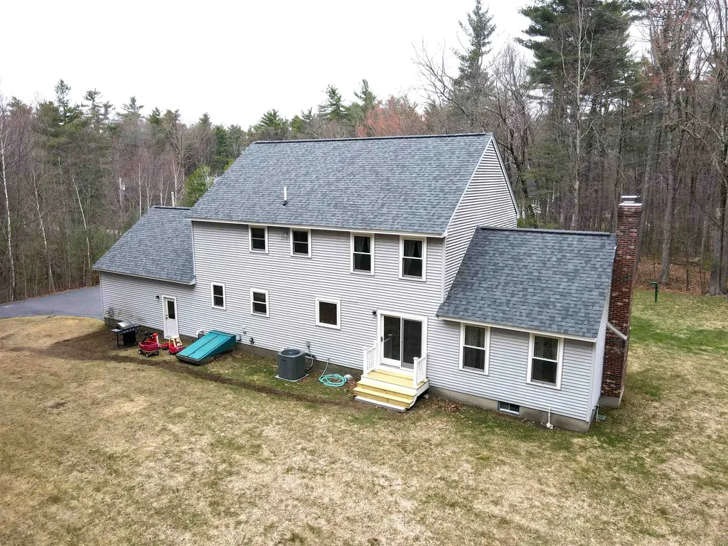 3 Norway Drive Brookline NH 03033