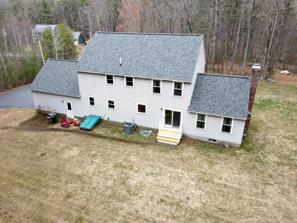 3 Norway Drive Brookline NH 03033