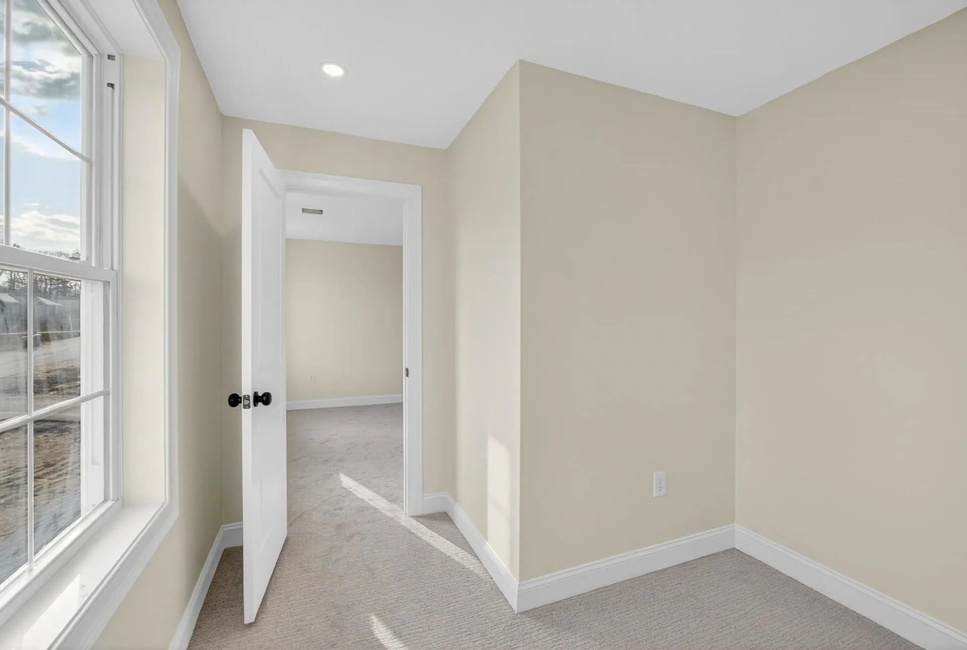10 Blaisdell Court Raymond NH 03077