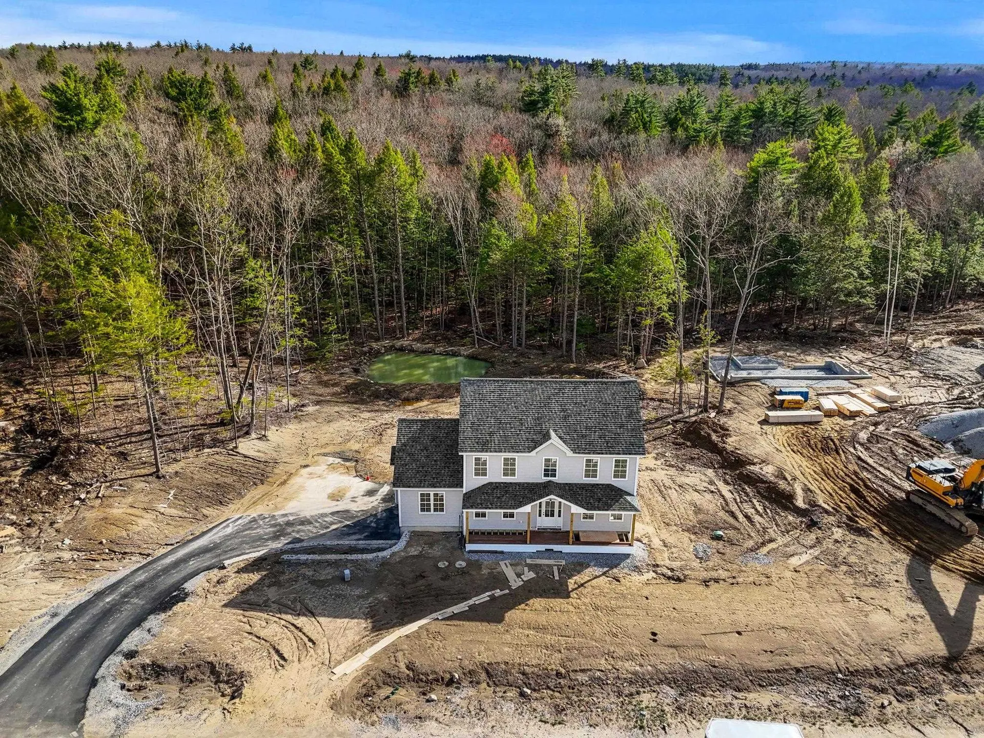 10 Blaisdell Court Raymond NH 03077
