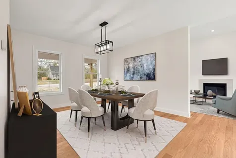 10 Blaisdell Court Raymond NH 03077