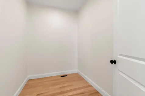 10 Blaisdell Court Raymond NH 03077