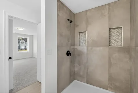 10 Blaisdell Court Raymond NH 03077