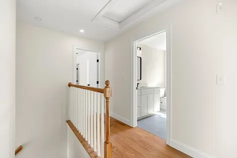 10 Blaisdell Court Raymond NH 03077