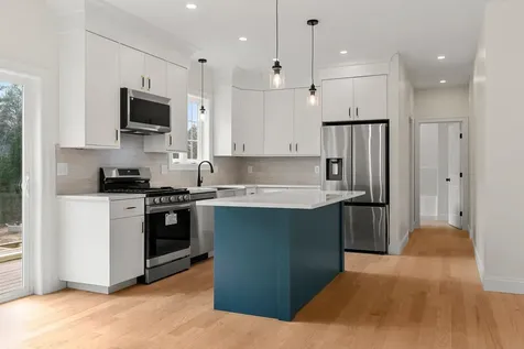 10 Blaisdell Court Raymond NH 03077