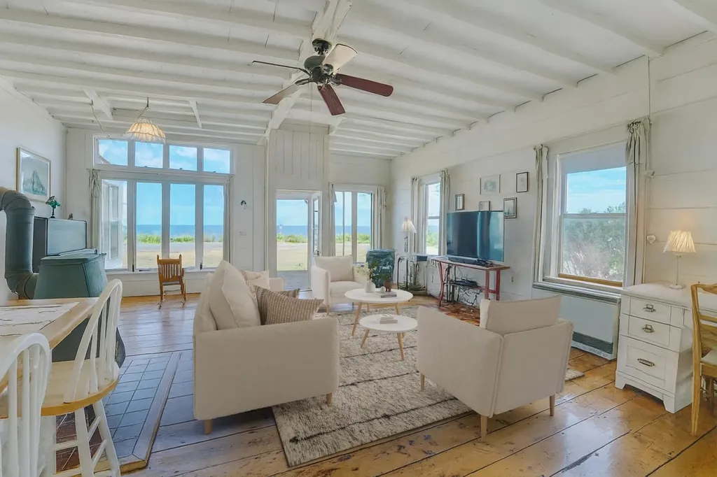 1 South Road Rye NH 03870