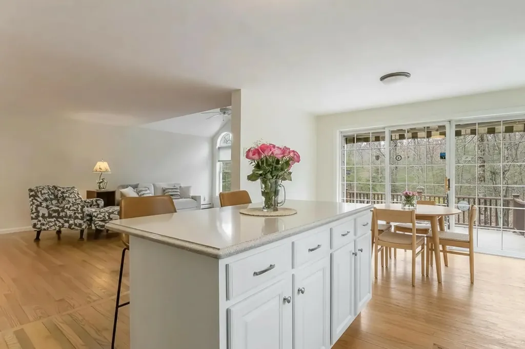 155 Chase Road South Hampton NH 03827