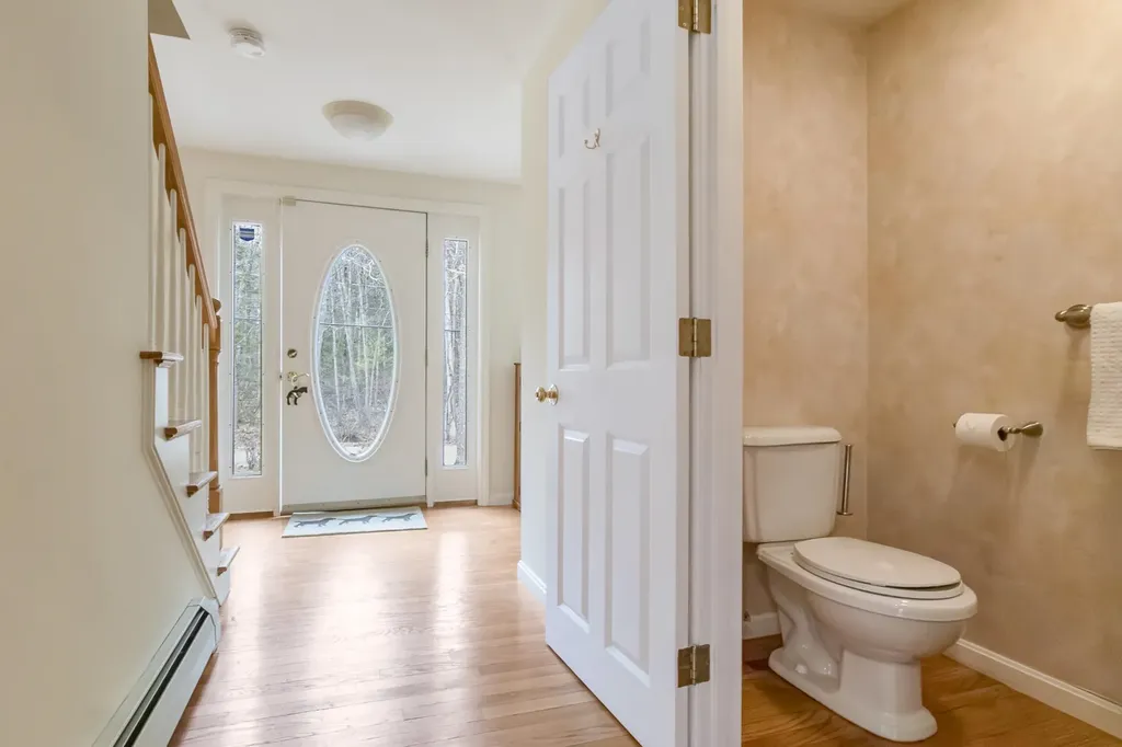 155 Chase Road South Hampton NH 03827