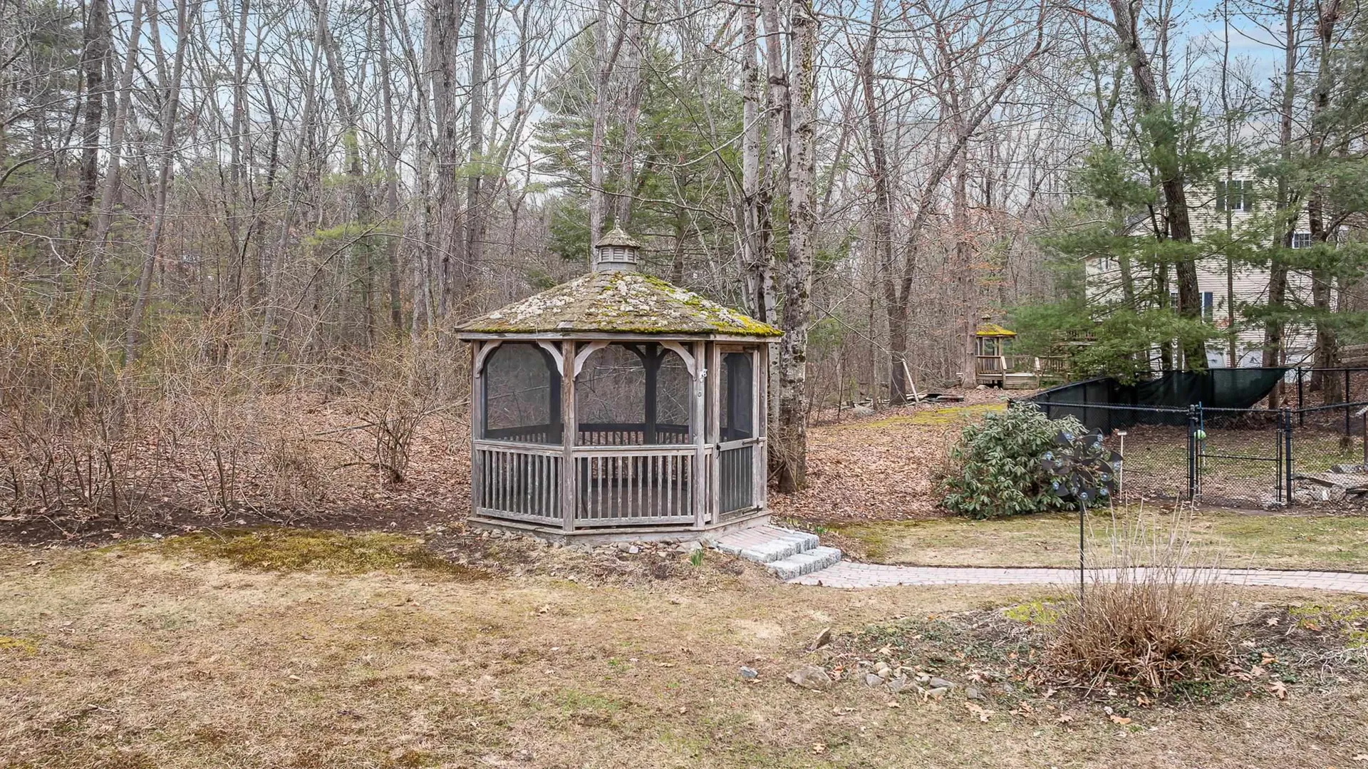 155 Chase Road South Hampton NH 03827