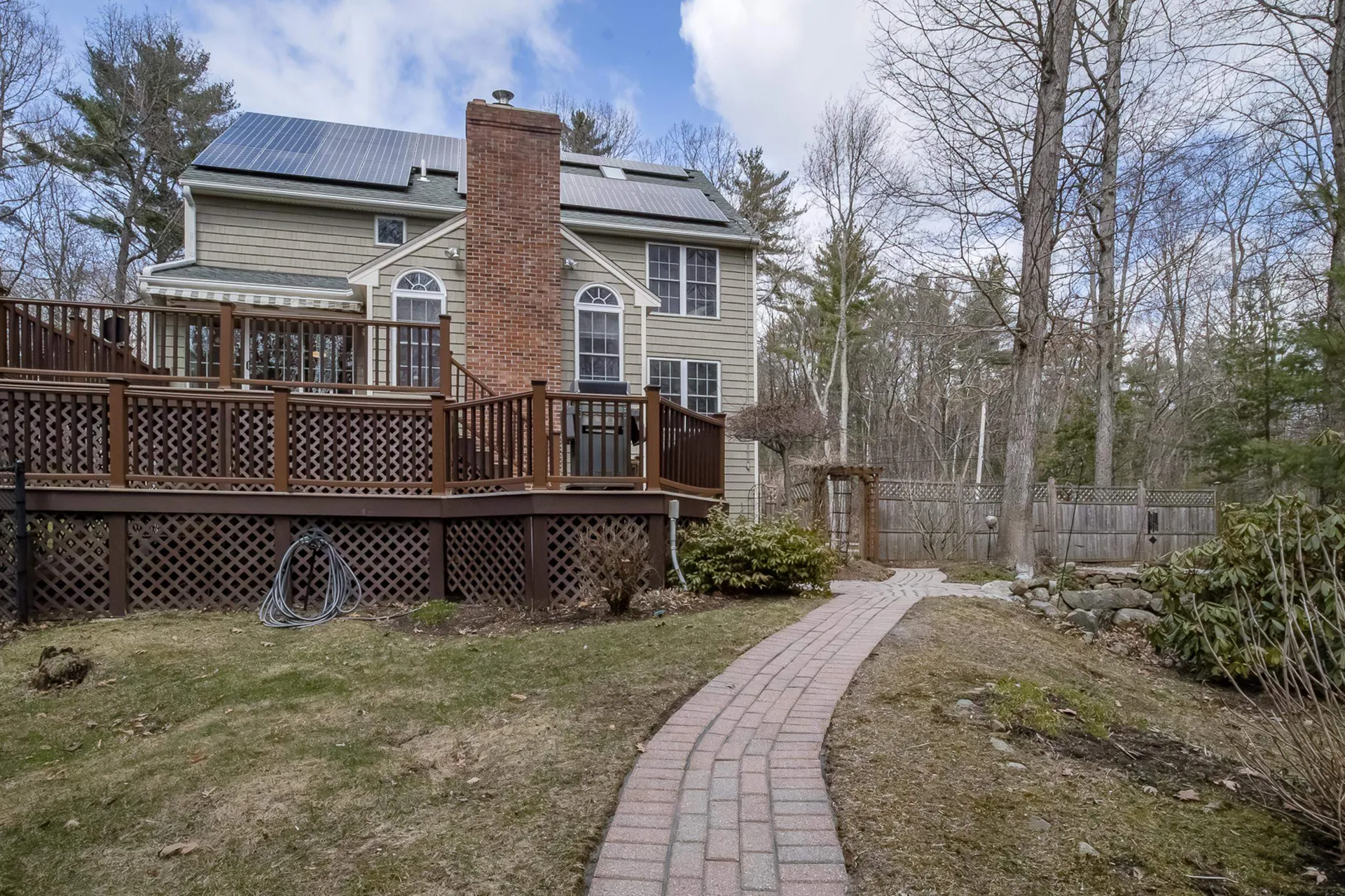 155 Chase Road South Hampton NH 03827