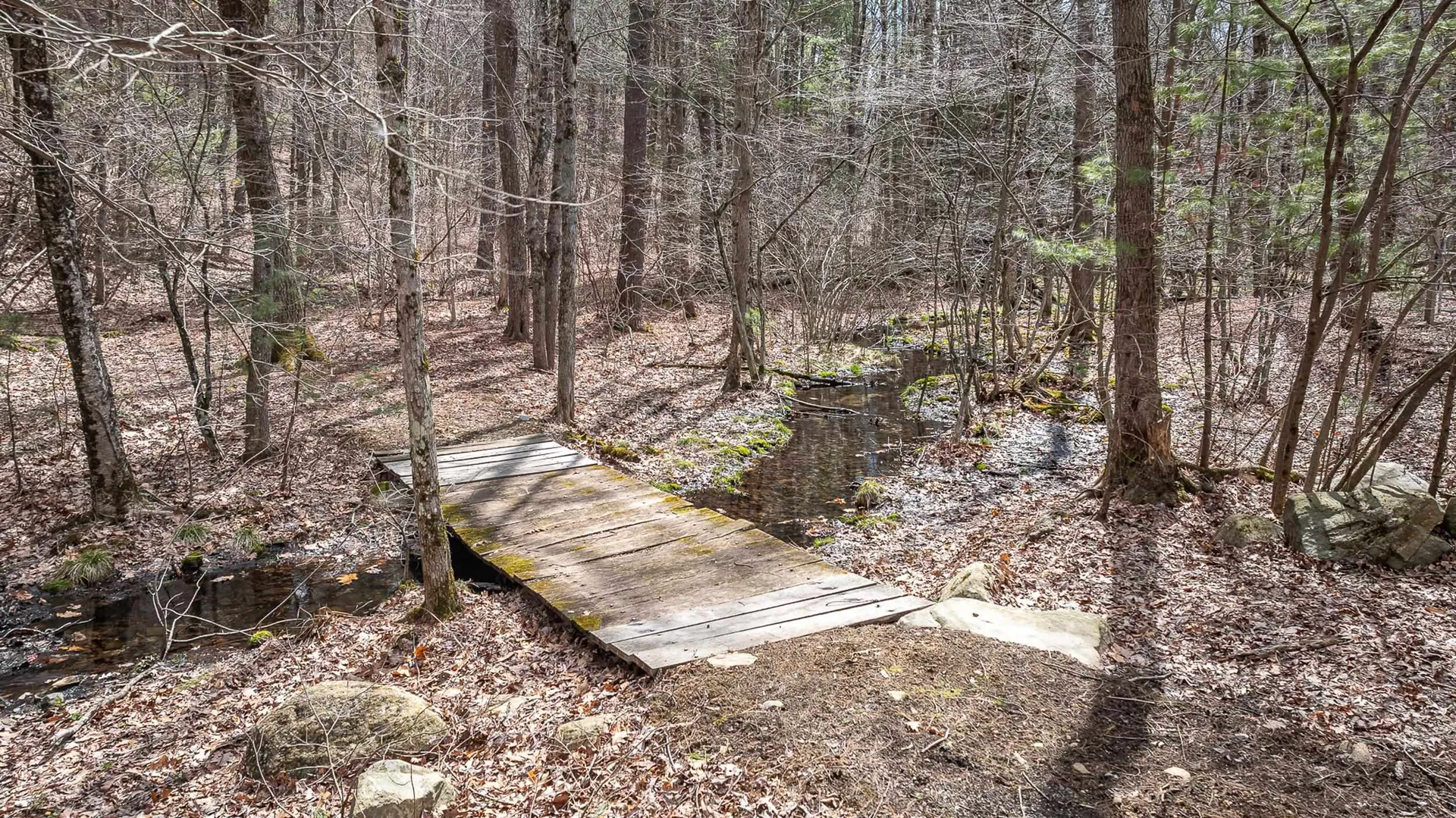 155 Chase Road South Hampton NH 03827