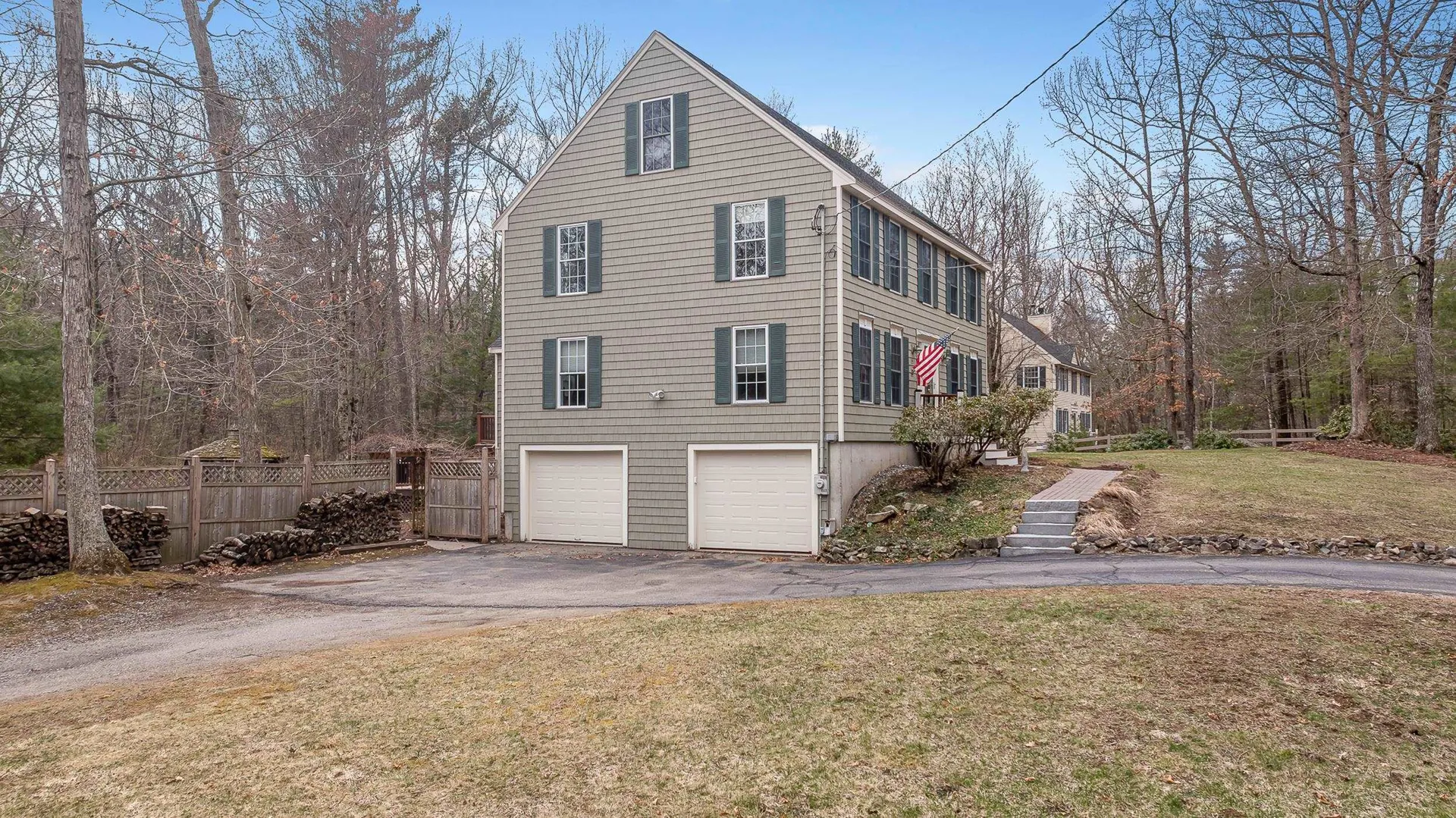 155 Chase Road South Hampton NH 03827