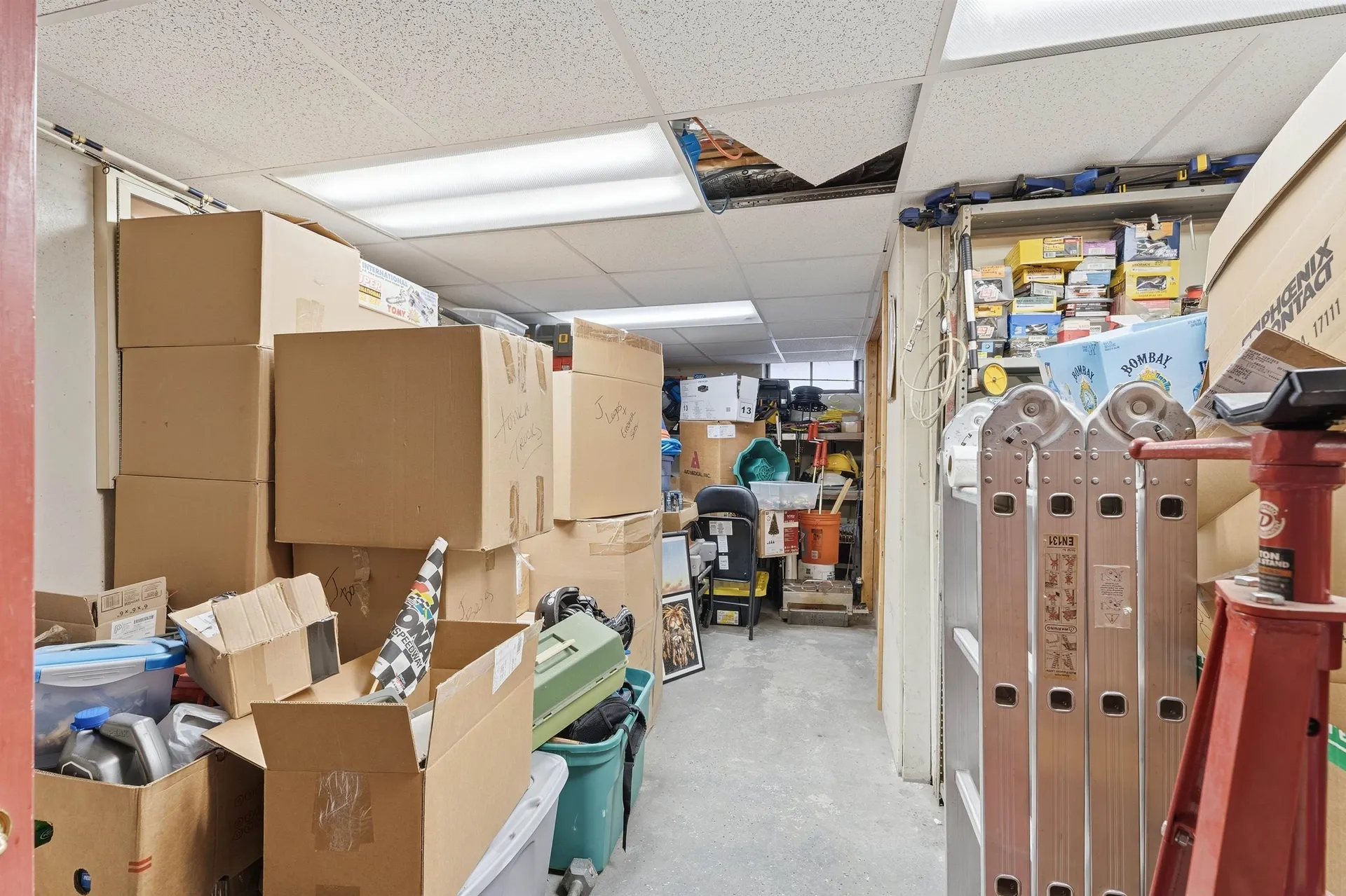 10 Saint Josephs Drive Nashua NH 03060