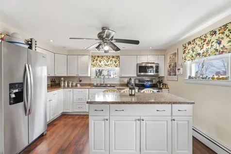 10 Saint Josephs Drive Nashua NH 03060