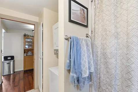10 Saint Josephs Drive Nashua NH 03060