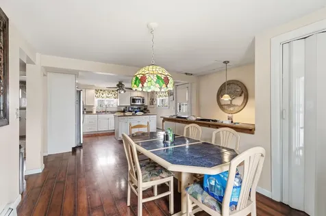 10 Saint Josephs Drive Nashua NH 03060