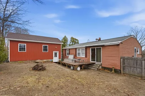 10 Saint Josephs Drive Nashua NH 03060