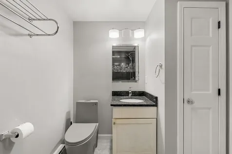 51 Margate Drive Auburn NH 03032