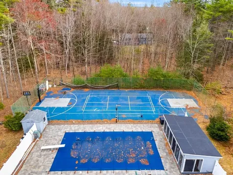 51 Margate Drive Auburn NH 03032