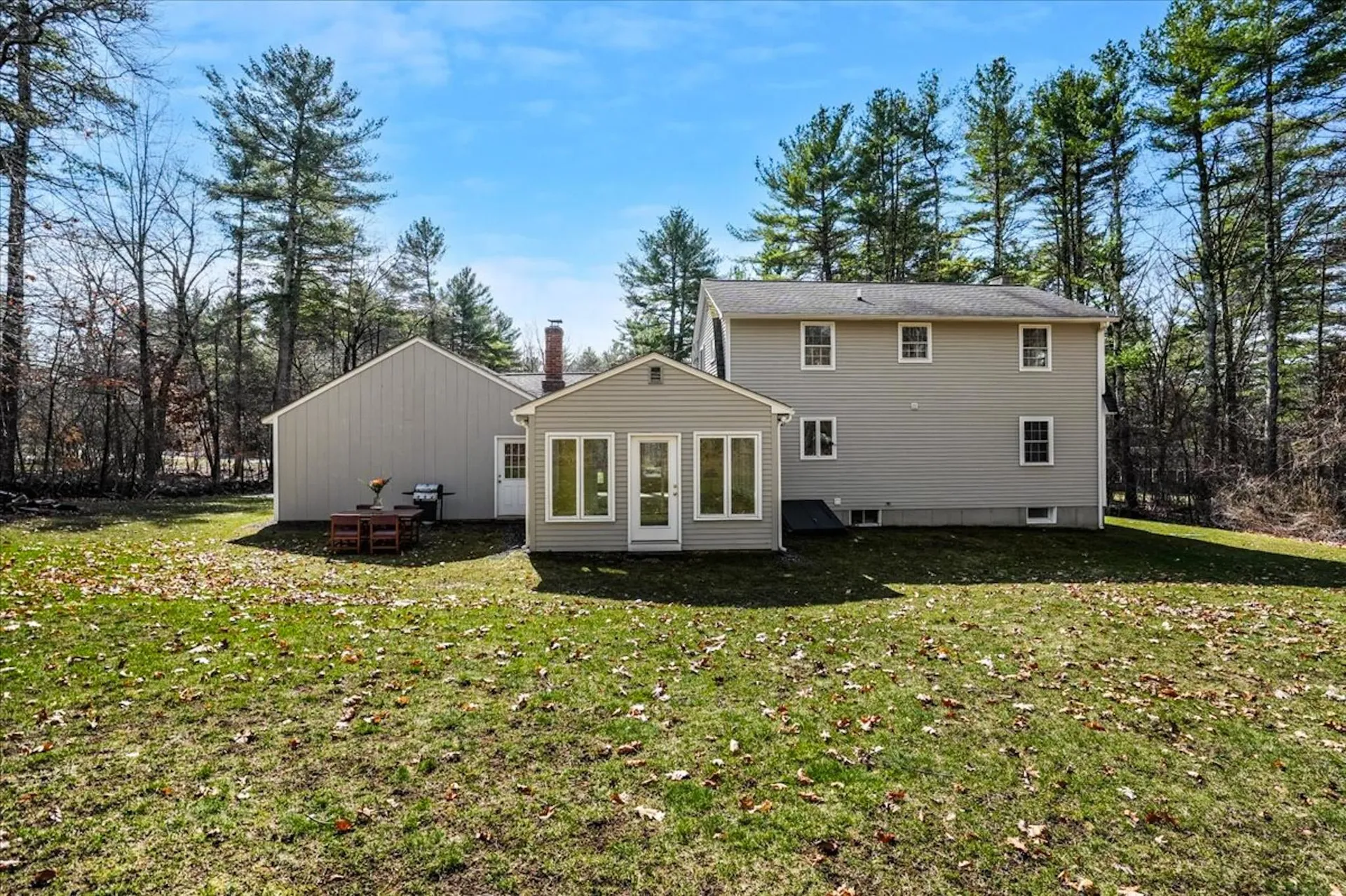 13 Karen Road Windham NH 03087