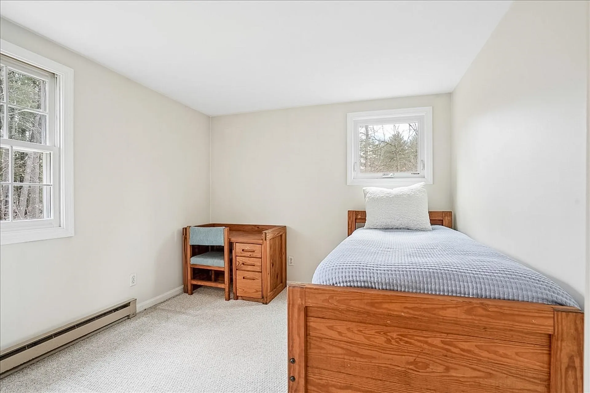 13 Karen Road Windham NH 03087