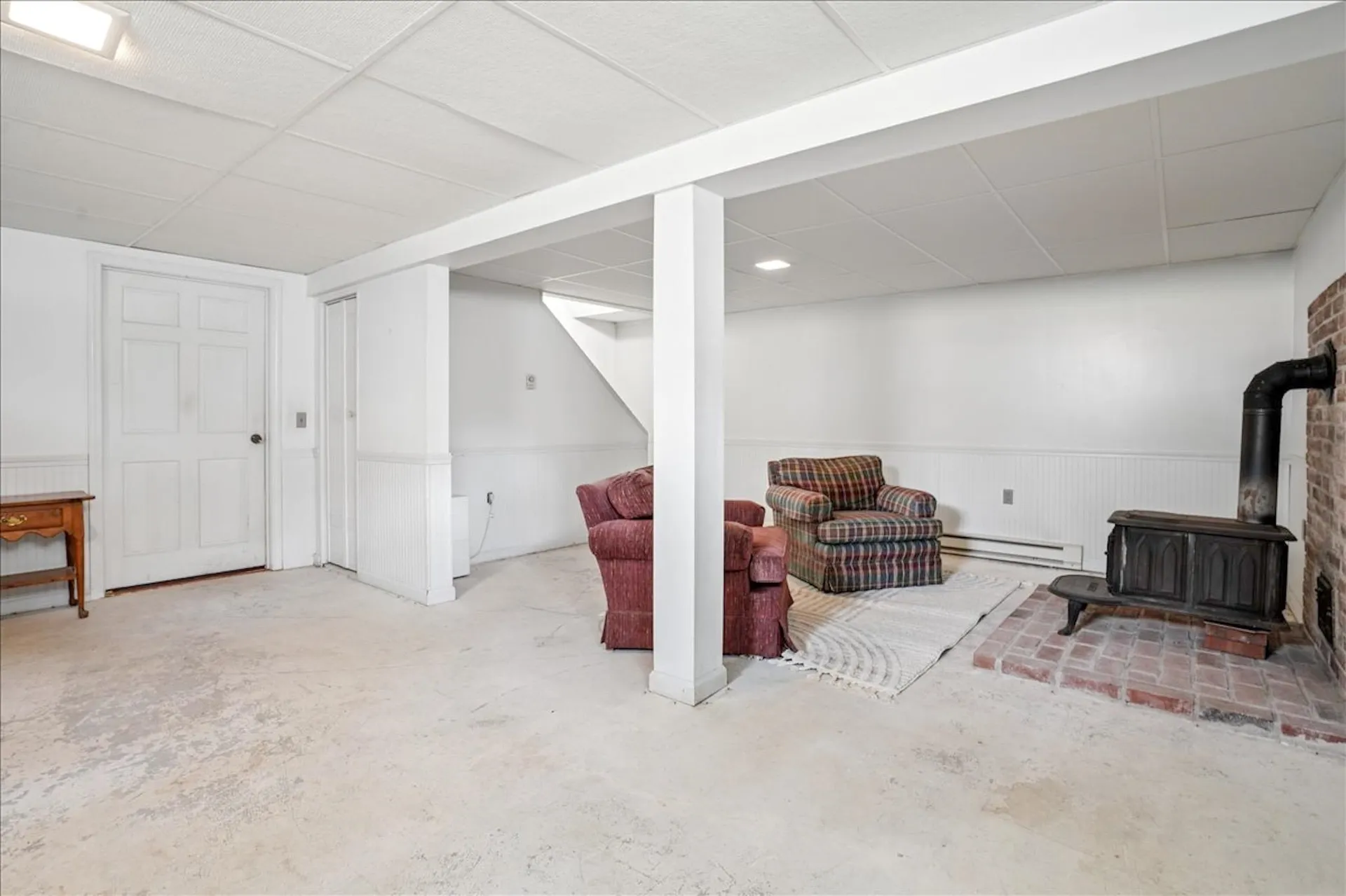 13 Karen Road Windham NH 03087