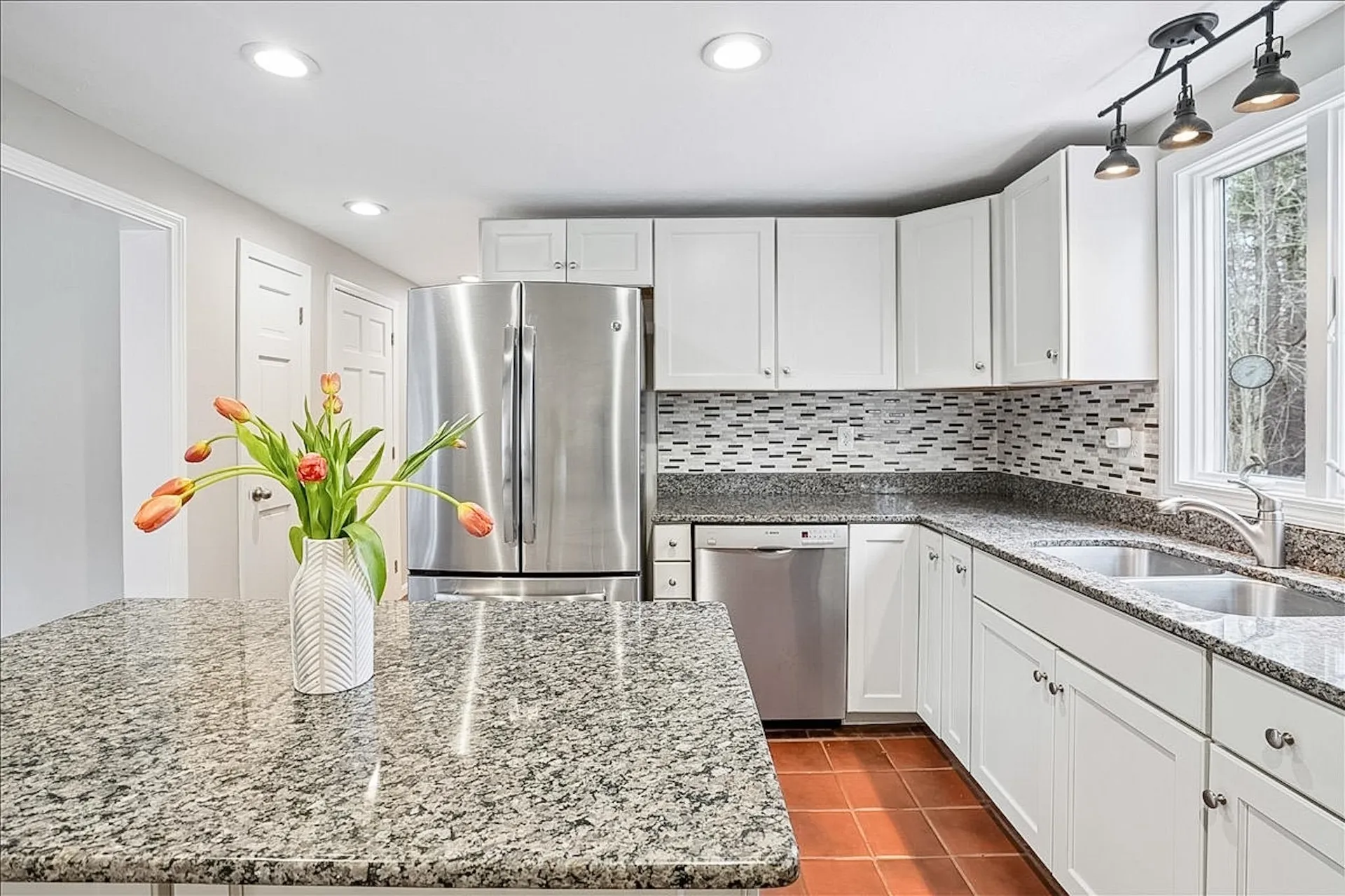 13 Karen Road Windham NH 03087