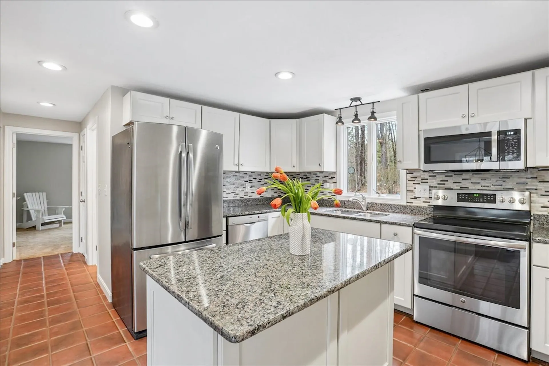 13 Karen Road Windham NH 03087