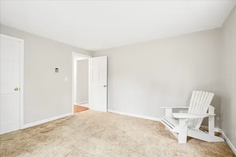 13 Karen Road Windham NH 03087