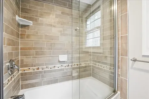 13 Karen Road Windham NH 03087