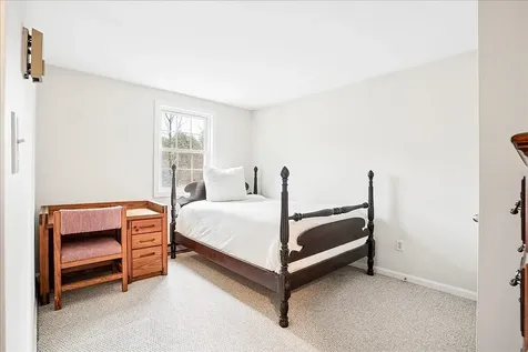 13 Karen Road Windham NH 03087