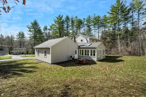 13 Karen Road Windham NH 03087