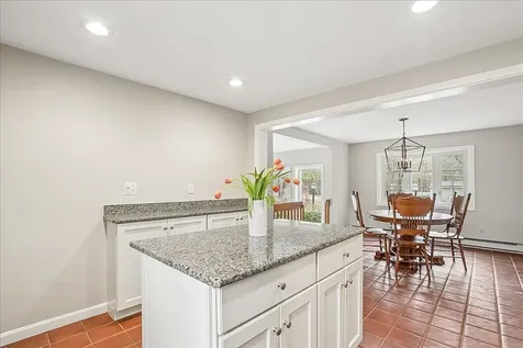 13 Karen Road Windham NH 03087