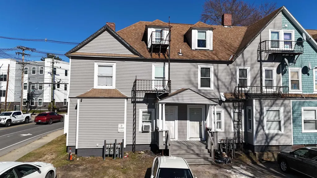 3 Amory Street Nashua NH 03060