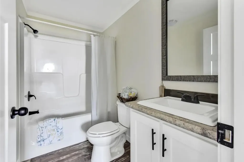 15 Alice Drive Concord NH 03303