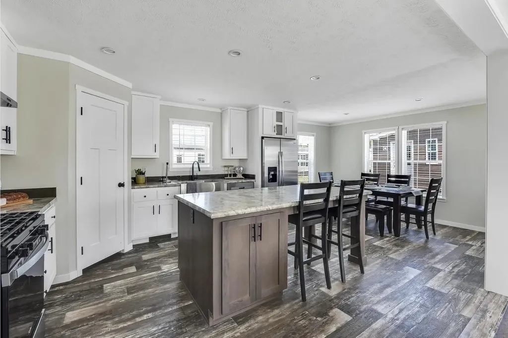 15 Alice Drive Concord NH 03303