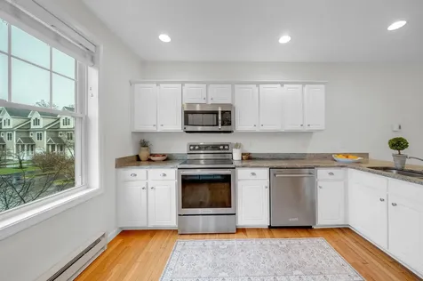 131 Court Street Exeter NH 03833