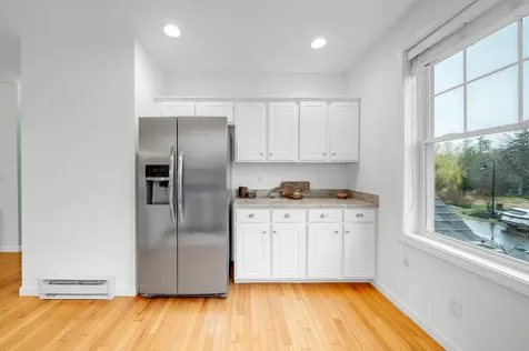 131 Court Street Exeter NH 03833