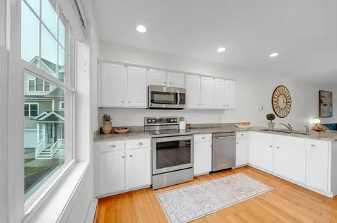 131 Court Street Exeter NH 03833
