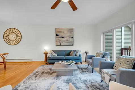 131 Court Street Exeter NH 03833