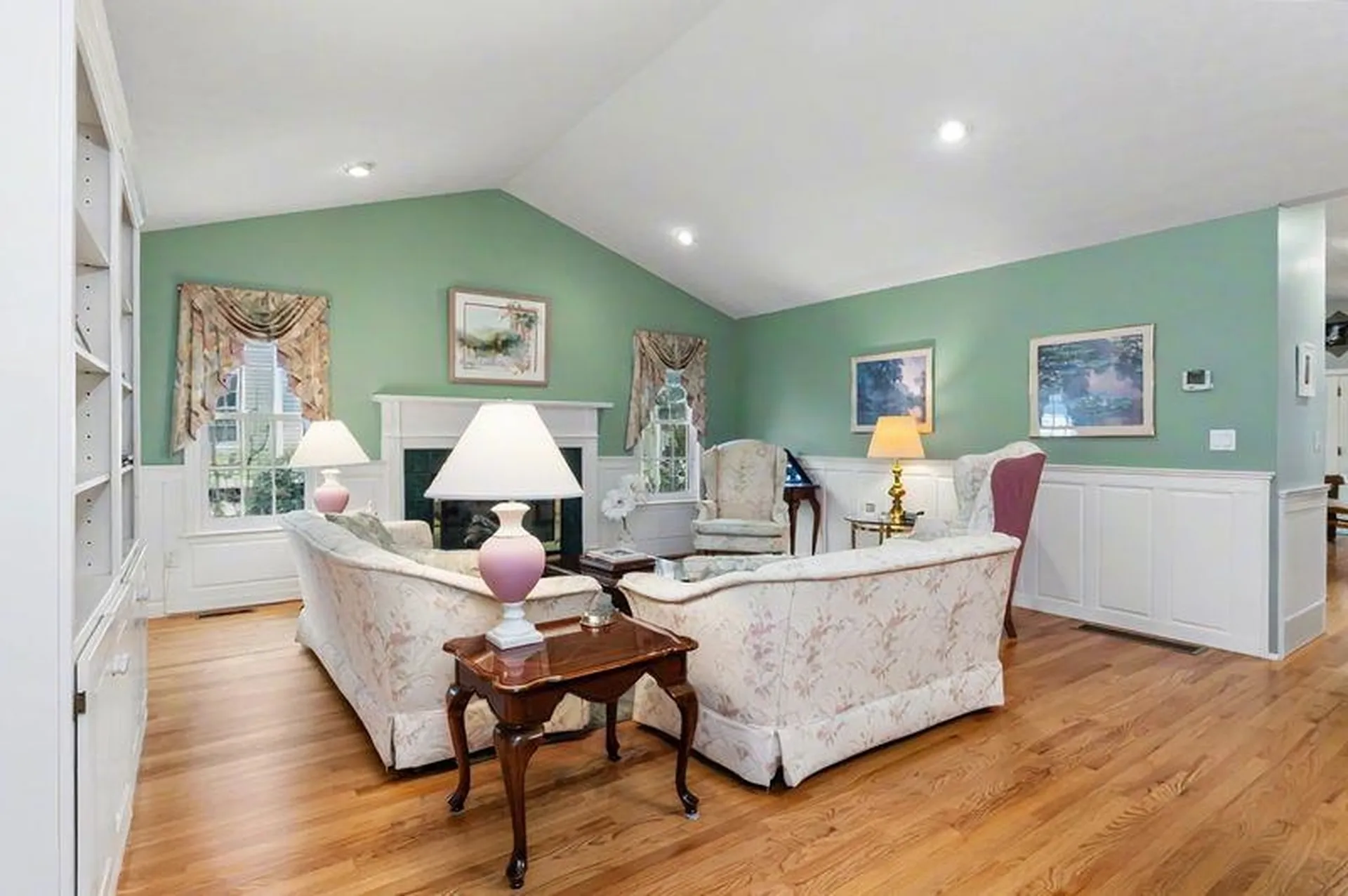 3 Kittanset Road Bedford NH 03110