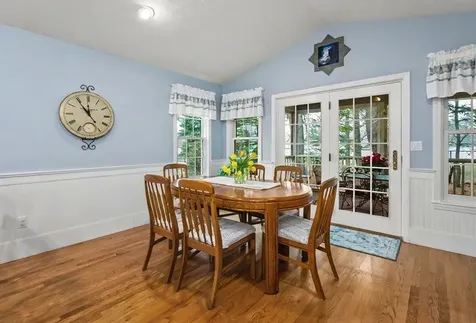 3 Kittanset Road Bedford NH 03110