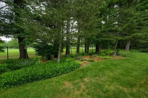 3 Kittanset Road Bedford NH 03110