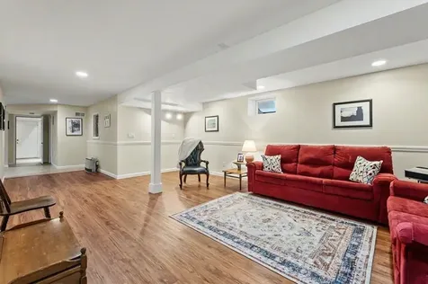 3 Kittanset Road Bedford NH 03110