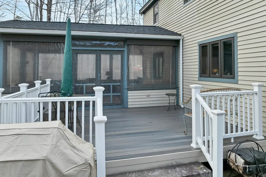 4 Vere Royce Road Tuftonboro NH 03850