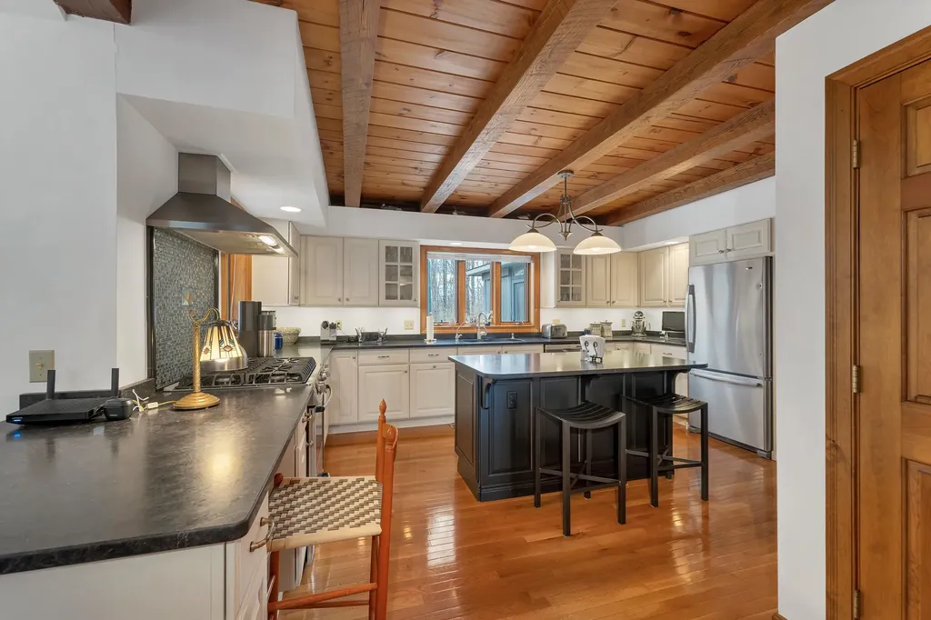 4 Vere Royce Road Tuftonboro NH 03850