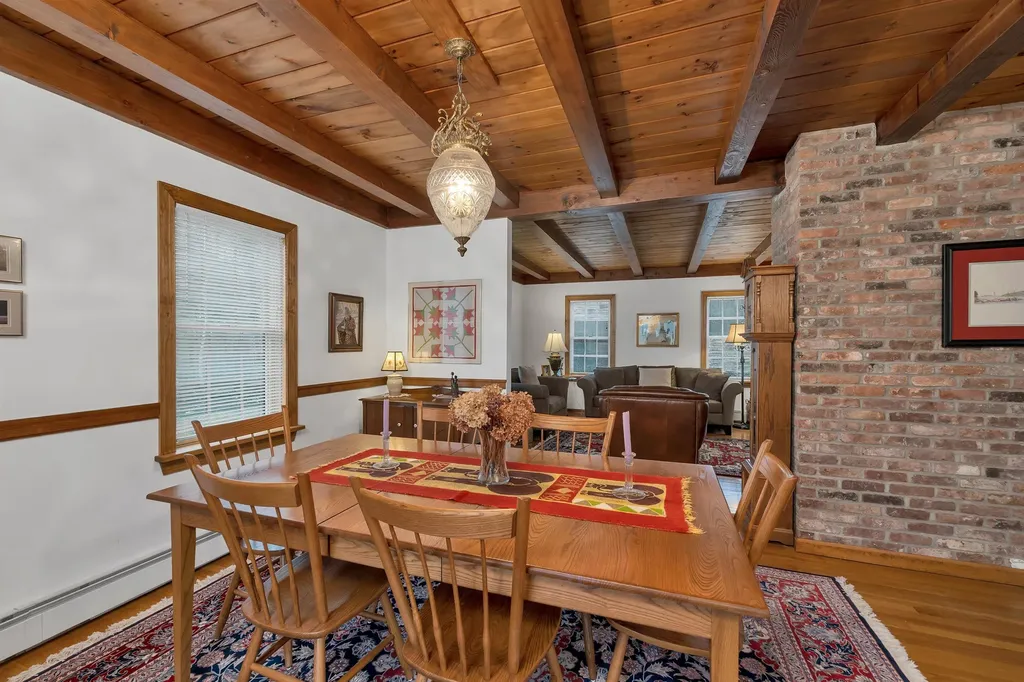 4 Vere Royce Road Tuftonboro NH 03850