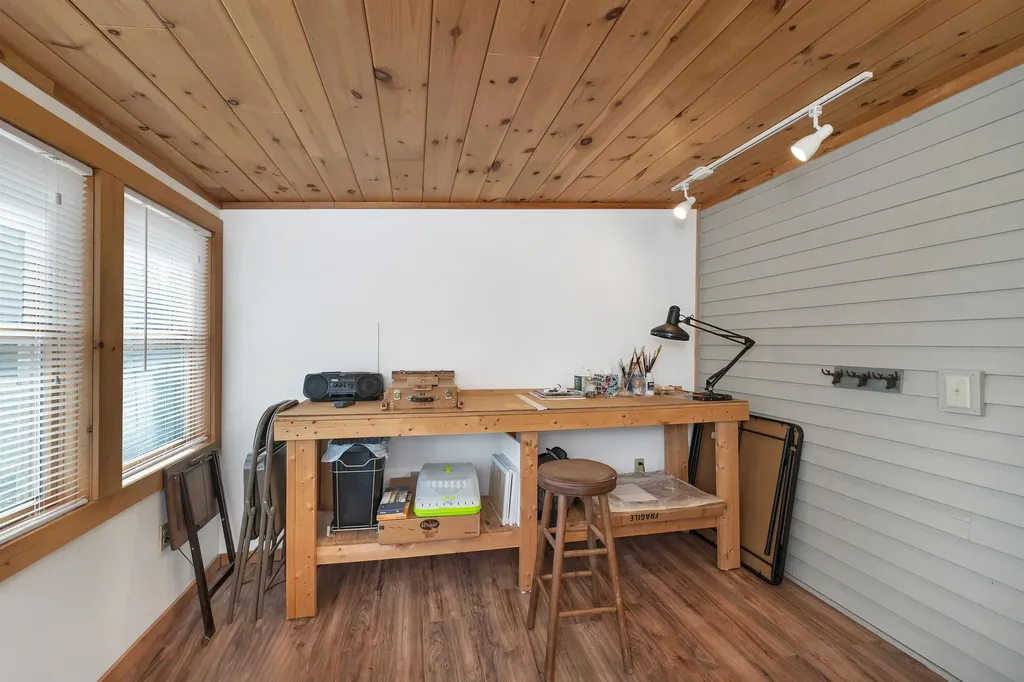 4 Vere Royce Road Tuftonboro NH 03850