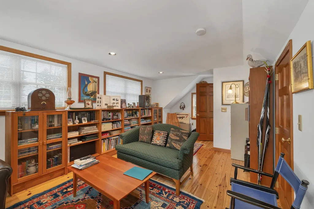 4 Vere Royce Road Tuftonboro NH 03850