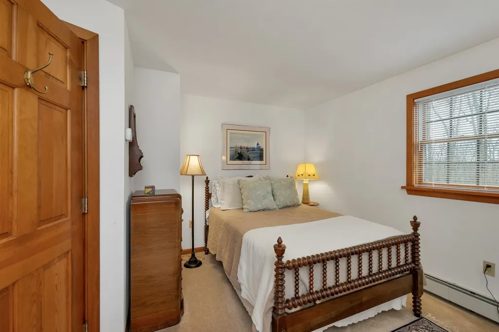 4 Vere Royce Road Tuftonboro NH 03850